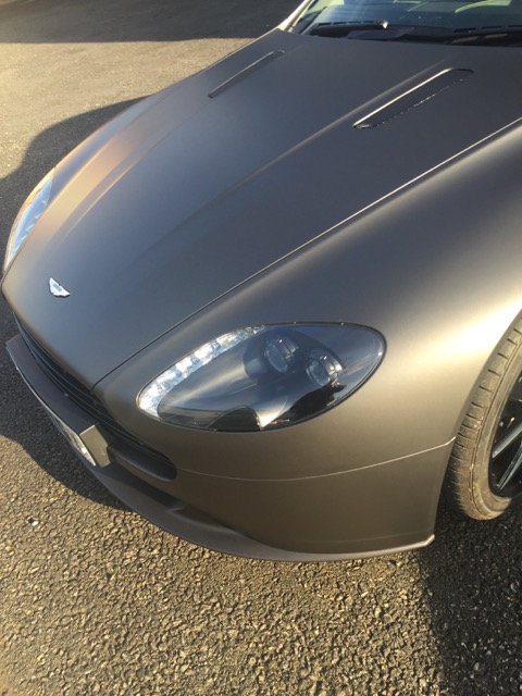 Aston Martin Vantage: Graphite Satin Wrap